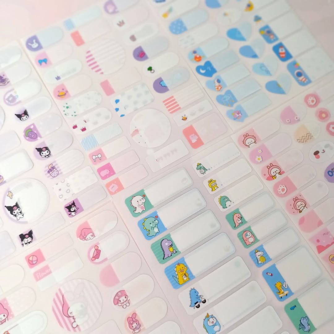 برچسب های اسم و فامیل طرح دار